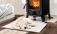 Self-Heating Pet Beds